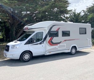 Camping-car Profilé Trigano Graphite 348 en location à La Hulpe