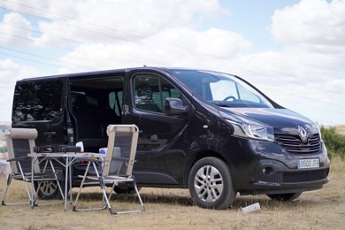 Van Renault Trafic 1,6 l dci 125 ch en location à Burgos