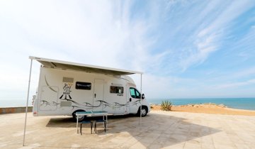 Wohnmobil Teilintegriert Pilote Ducato Pilote zu vermieten in Quarteira