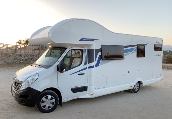 Rental Coachbuilt RV