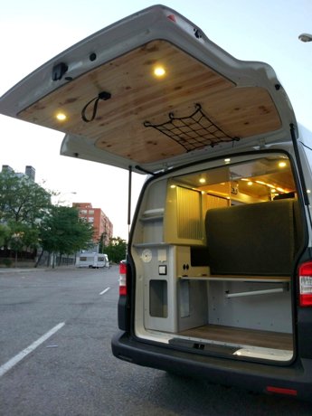 Aluguer de Furgão transformado
