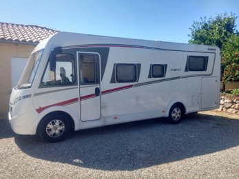 integraal camper Dethleffs 2,3 l 130 ch. Te huur in Magalas