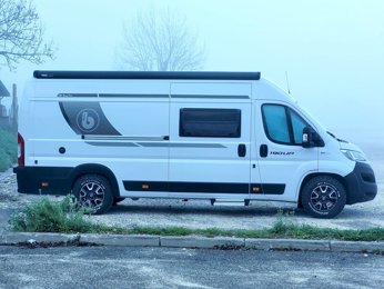 Camper gran volumen Benimar 190 UP En alquiler en Beaufort