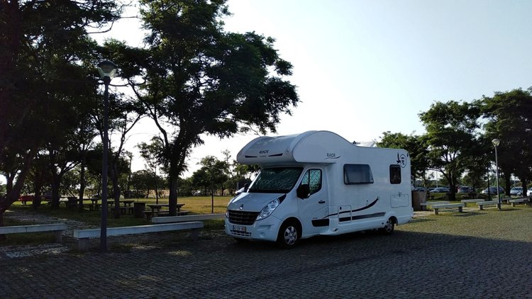 Rental Coachbuilt motorhome