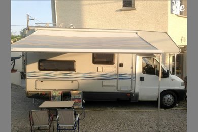 Autocaravana capucino Fiat Ducato 2.8Dti em aluguer em Lissieu