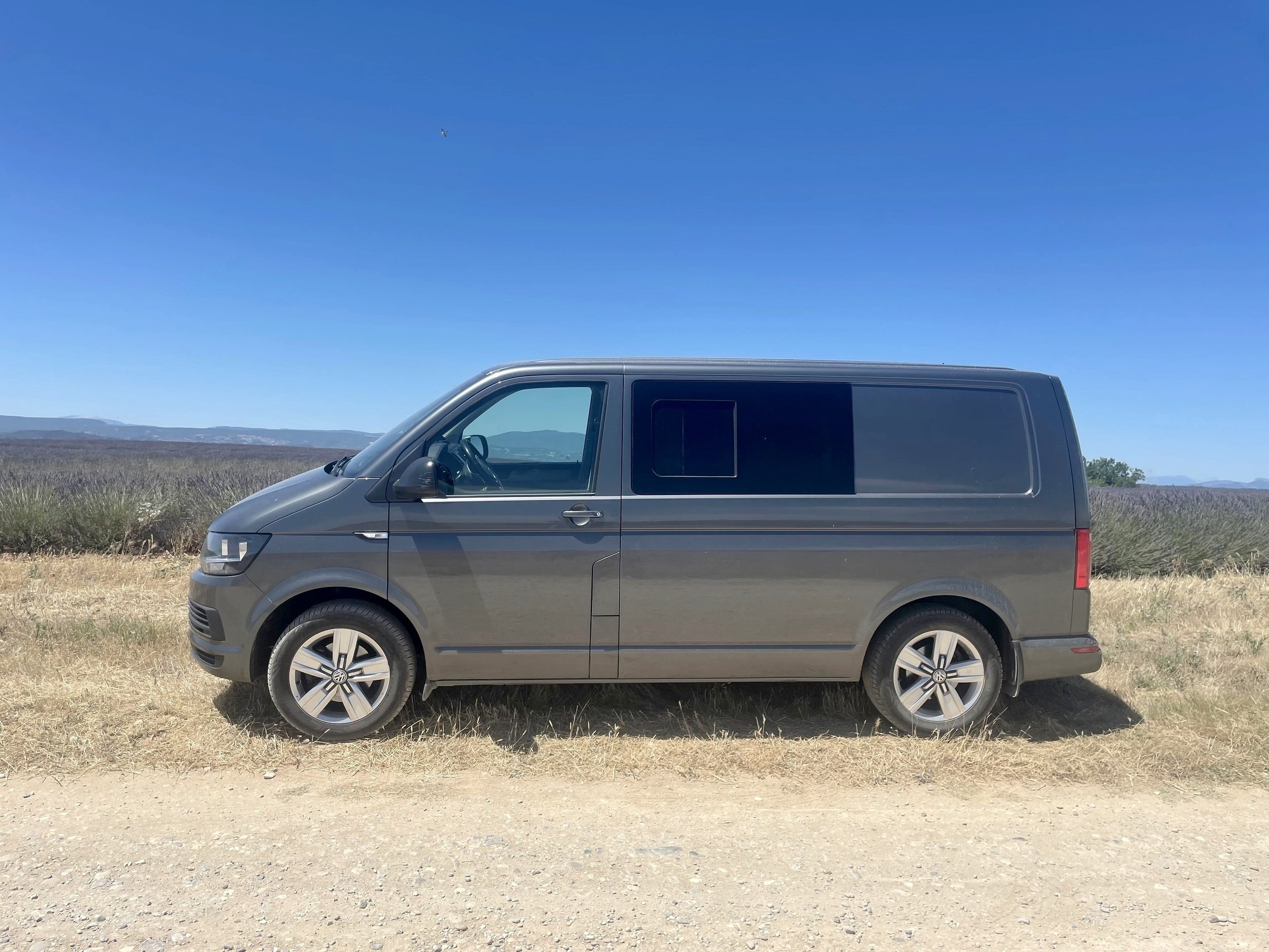 Picture of Volkswagen T6 2 l 150 ch