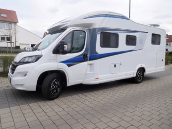 Teilintegriertes Wohnmobil Knaus Sky Wave 700 MEG zu vermieten in Wanne-Eickel