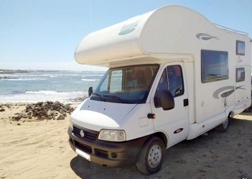 Autocaravana Capuchina Fiat Mclois En alquiler en Lajares