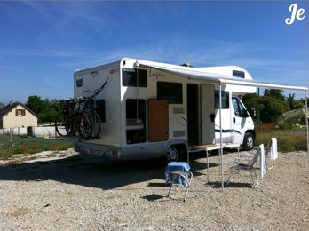 Camping-car Capucine Mac Louis Lagan 220 en location à Confolens