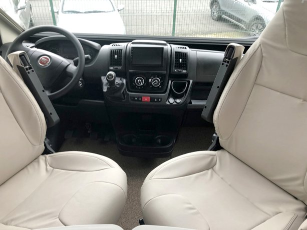 Alquiler de la Autocaravana Perfilada