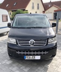 Fourgon aménagé Volkswagen T5 Multivan en location à Aurach