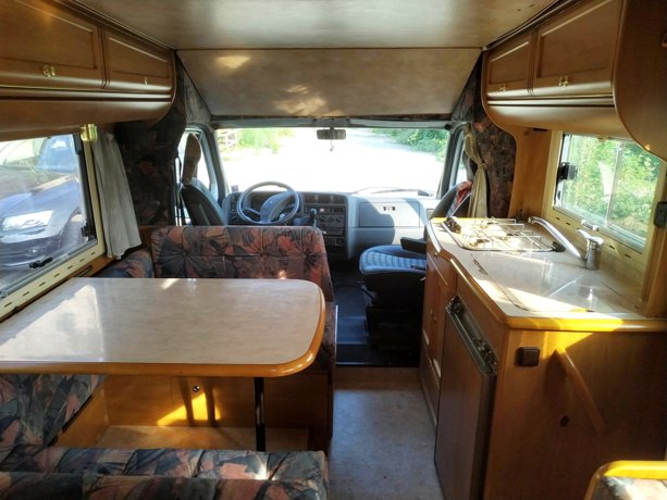 Viaggio del Camper Semintegrale