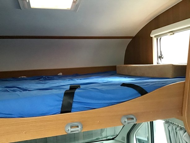 Vermietung von Alkoven Wohnmobil