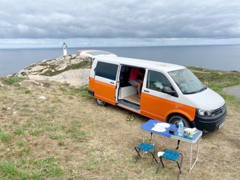 Van Volkswagen T5 KOMBI en location à Gavà