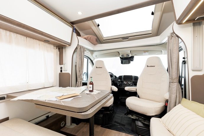 Aluguer de Autocaravana Perfilada