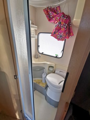 Vermietung von Alkoven Wohnmobil