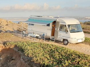 Wohnmobil Vollintegriert Pilote Galaxy 88 mx zu vermieten in Faro
