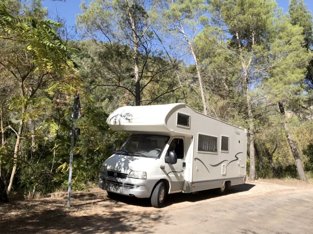 Camper Mansardato Fiat Movilbetta condiviso a Mairena Del Alcor