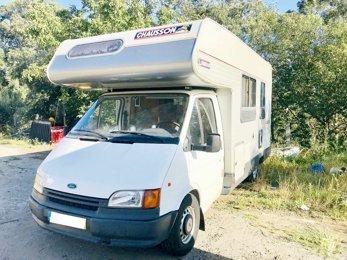 Camping-car Capucine Chausson Acapulco 45 en location à Gandra