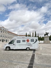 halfintegraal camper Pilote P706 C Essentiel Te huur in Vila Viçosa