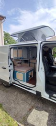 Van Carvan  en location à Orcines
