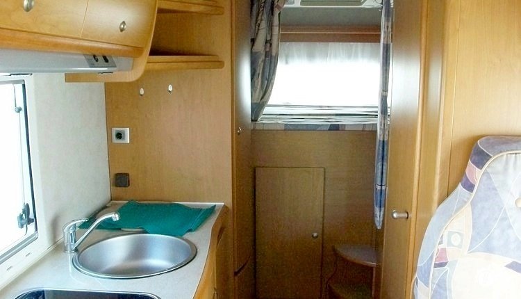 Vermietung von Alkoven Wohnmobil