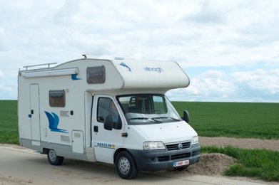 Autocaravana Capuchina Elnagh Ducato 2,0 l 100 ch En alquiler en Schaerbeek