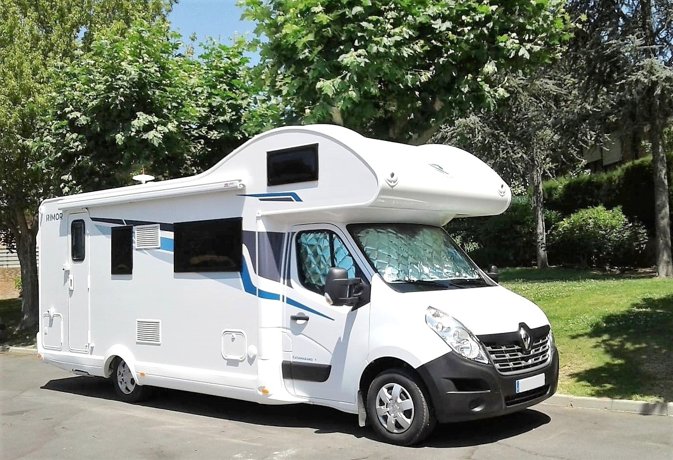 Rental Coachbuilt RV