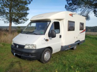Motorhome Low profile Joint joint For hire in Ponte De Sor