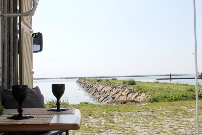 Rental Coachbuilt motorhome