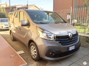 Furgoneta camper Renault TRAFIC 9 POSTI en lloguer a Borgo Lotti