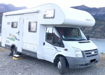 Autocaravana Capuchina Chausson Flash 09 En alquiler en Yssingeaux