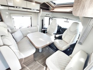 Wohnmobil Teilintegriert Dethleffs  zu vermieten in València