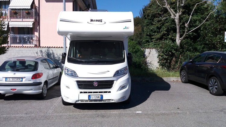 Rental Coachbuilt motorhome