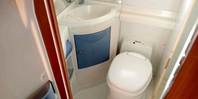 Rental Coachbuilt motorhome