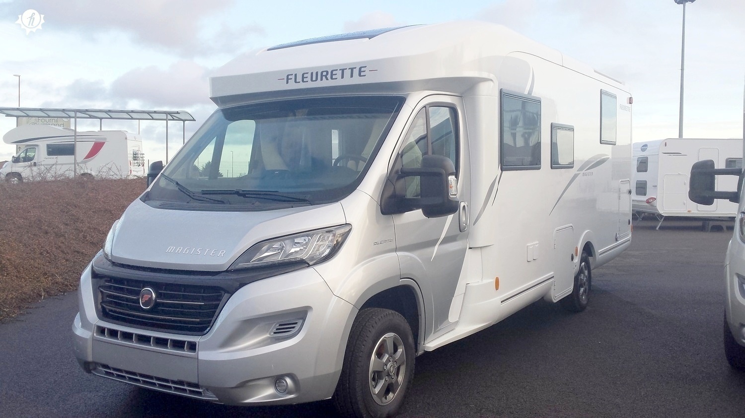 Vermietung Teilintegriertes Wohnmobil Saint Quentin Fleurette Magister 74 Lms 50 Edition 2018 Yescapa