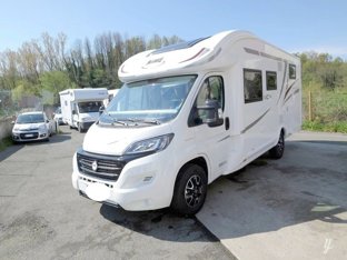 RV Low profile Mclouis MC4 860 (2021) For rent in Pallerone