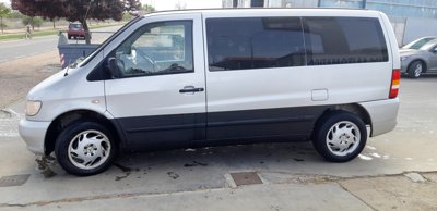 Furgoneta camper Mercedes benz Vito 2,2 l 114 ch En alquiler en Poio