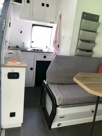 Location du Fourgon aménagé