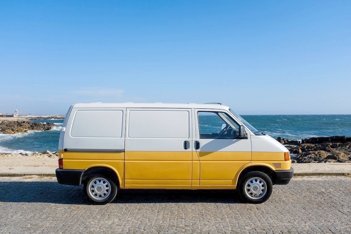 Campingbus Outra Transporter zu vermieten in Maia