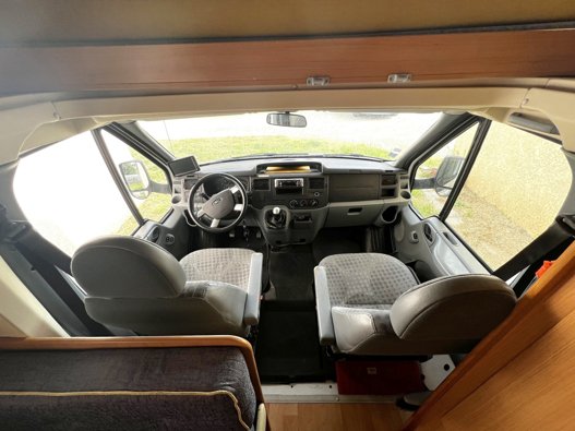 Aluguer de Autocaravana capucino Rimor Katamarano