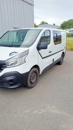 Camper gran volumen Renault Trafic 1,5 l dci 90 ch En alquiler en Saint-Avé