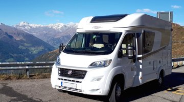 Motorhome Low profile Carado T132 T132 For hire in Henfenfeld