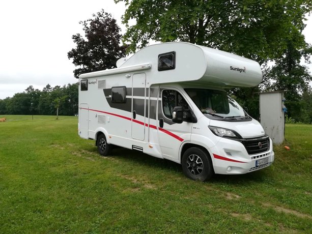 Vermietung von Alkoven Wohnmobil