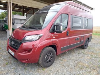 Furgonato D43 Up Red Addict Ducato 2,3 l 140 CV condiviso a Castine-En-Plaine