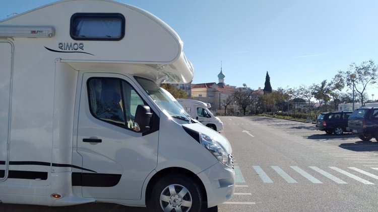 Rental Coachbuilt motorhome