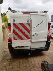 Hire Campervan Corps Nuds Westfalia Combi Westfalia 1977 Yescapa