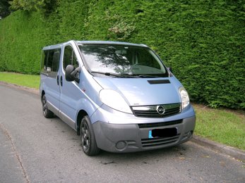 Campingbus Opel Vivaro zu vermieten in Anglet