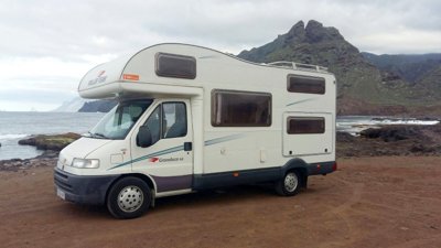 Alkoven Wohnmobil Roller Team Carioca Granduca 66 zu vermieten in San Cristóbal De La Laguna