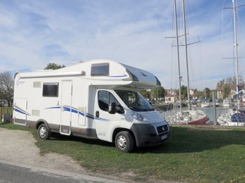 alkoof camper Mclouis glamys Te huur in Saint-Jean-De-Moirans